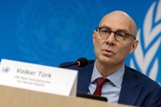 Le haut commissaire de l'ONU aux droits de l'homme Volker Türk dénonce les atrocités perpétrées par les militaires au pouvoir en Birmanie (archives). KEYSTONE/SALVATORE DI NOLFI